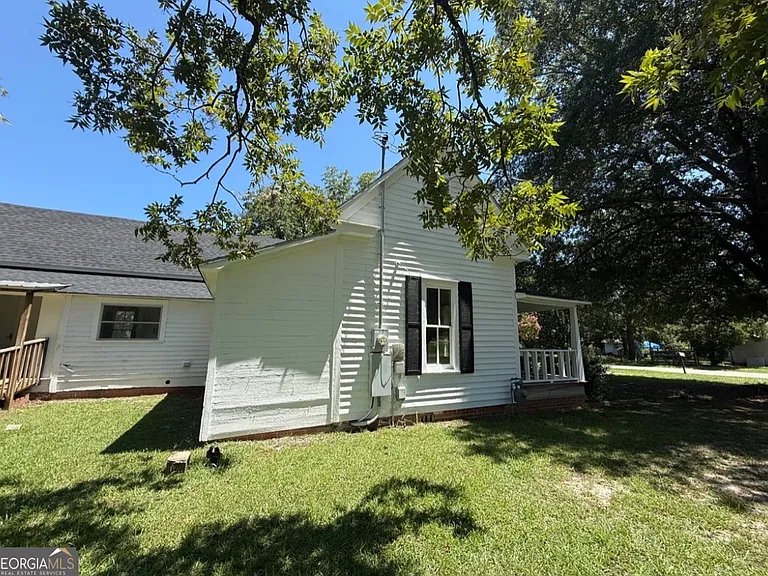 604 Shy St — Photo 10