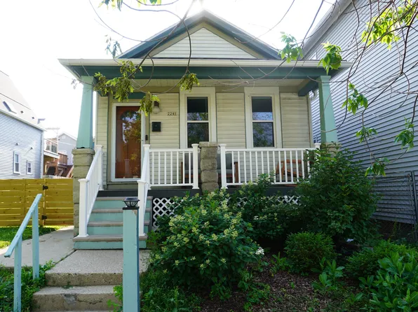 2239 N 1st St, Milwaukee, WI 53212