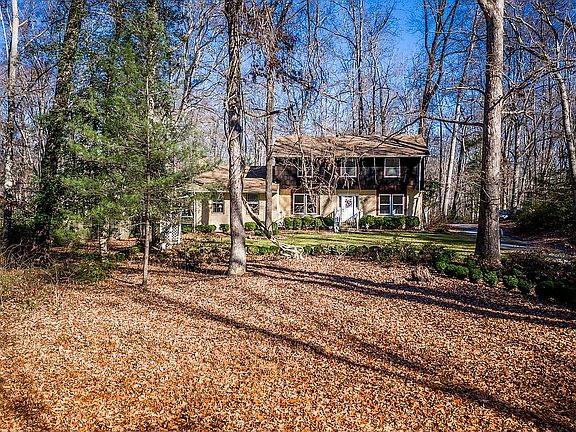 2nd image of 9201 Beech Forest Ln