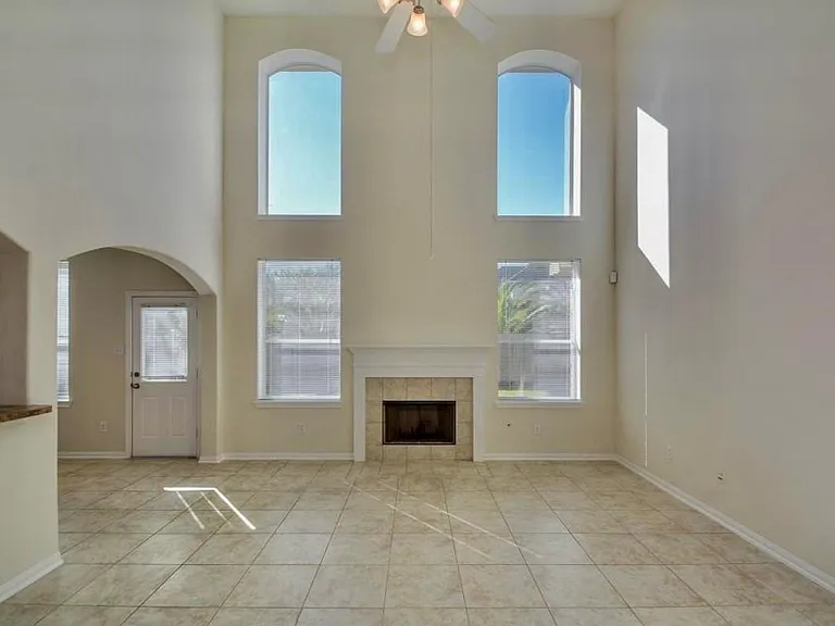 21003 Garden Arbor Ln — Photo 4