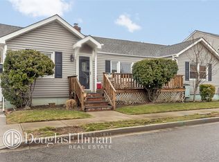 72 Kirkwood St, Long Beach, NY 11561