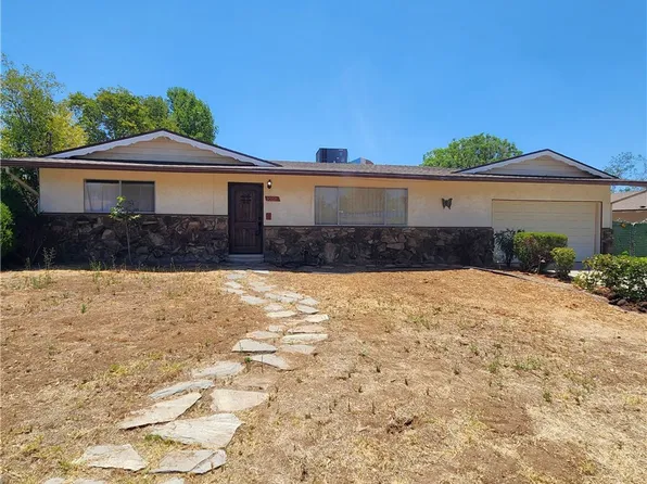 35231 San Carlos St, Yucaipa, CA 92399