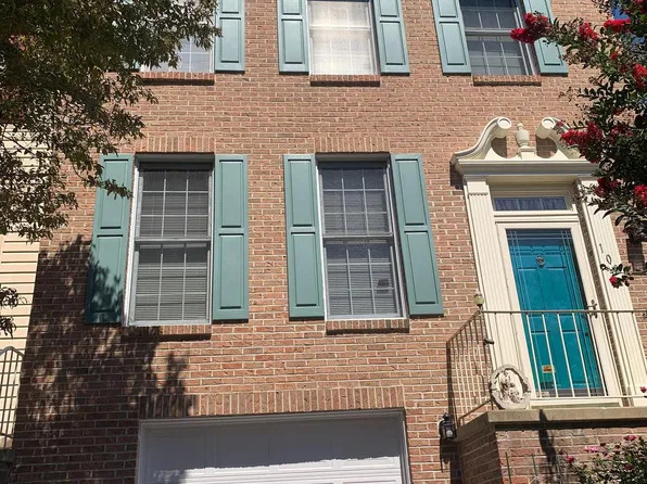 100 Steven Ln, Wilmington, DE 19808