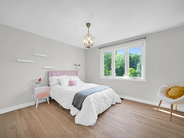 1218 Rideau Bend Cres — Photo 26