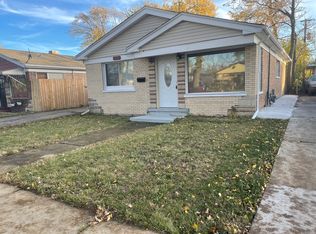 735 E 155th Pl, Phoenix, IL 60426