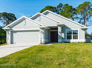 947 Ais St SW, Palm Bay, FL 32908