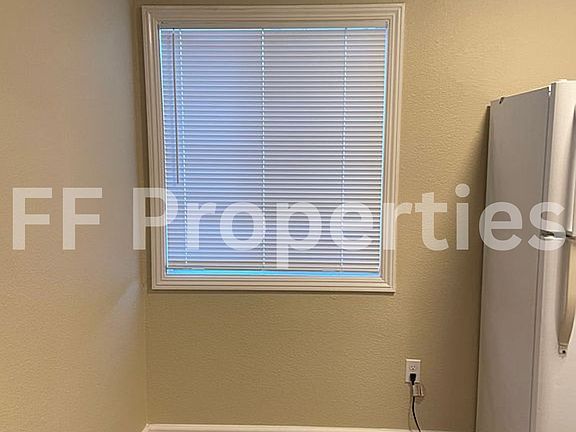 4th image of 35151 Lucerne St #2