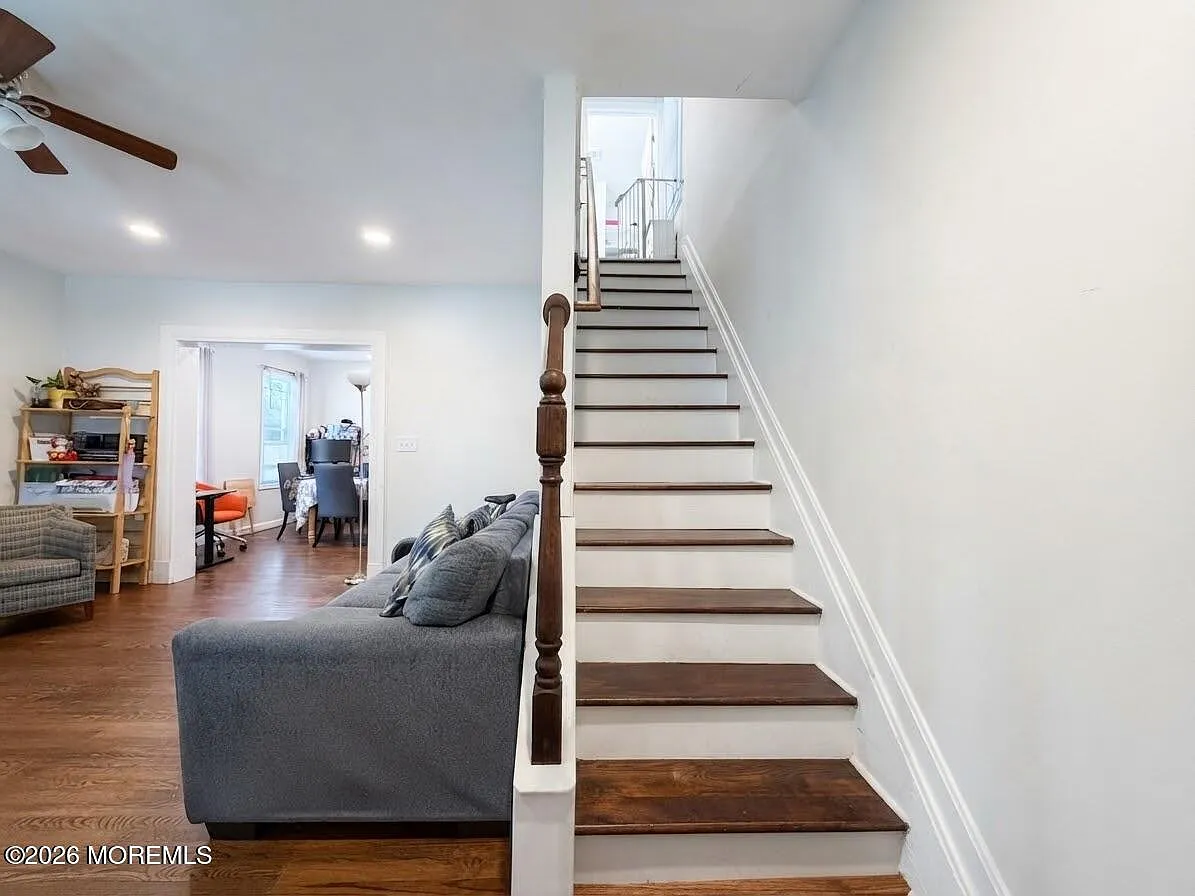 2 bed, 1260 sqft, $3,000 — Photo 2