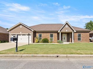 15845 Landview Ln, Athens, AL 35613