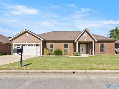 15845 Landview Ln, Athens, AL, 35613