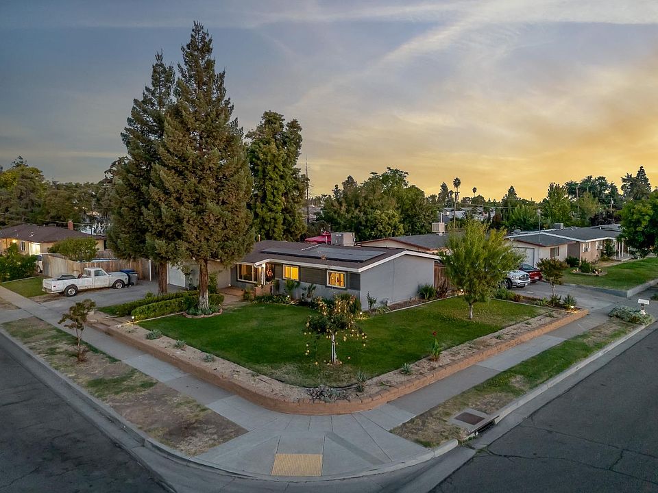 1st image of 159 W Palo Alto Ave