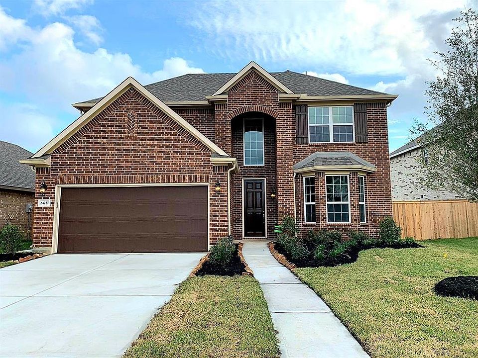 1st image of 24727 Greenwood Dr