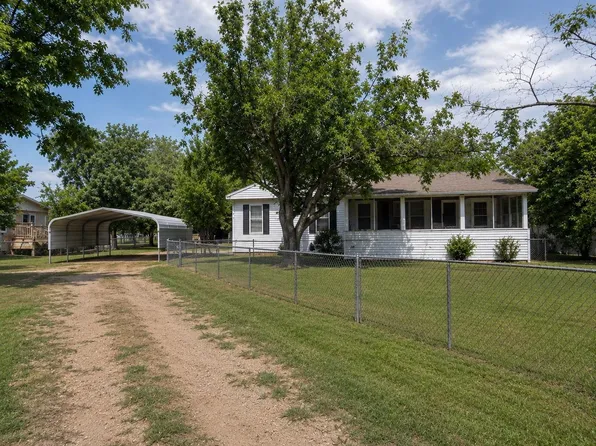 111 Pecan Orchard Lane, Marble Falls, TX 78654