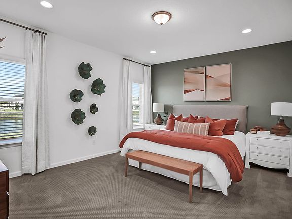 5th image of 242 Brookgreen Way St
