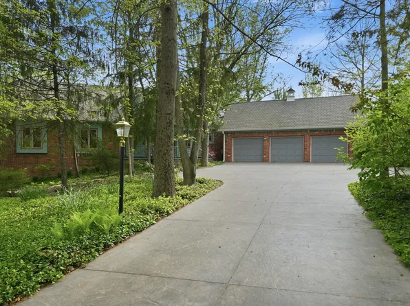 10649 Windjammer Cir, Indianapolis, IN 46236