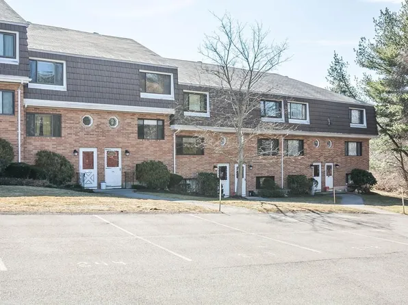 245 Farrwood Dr, Haverhill, MA 01835