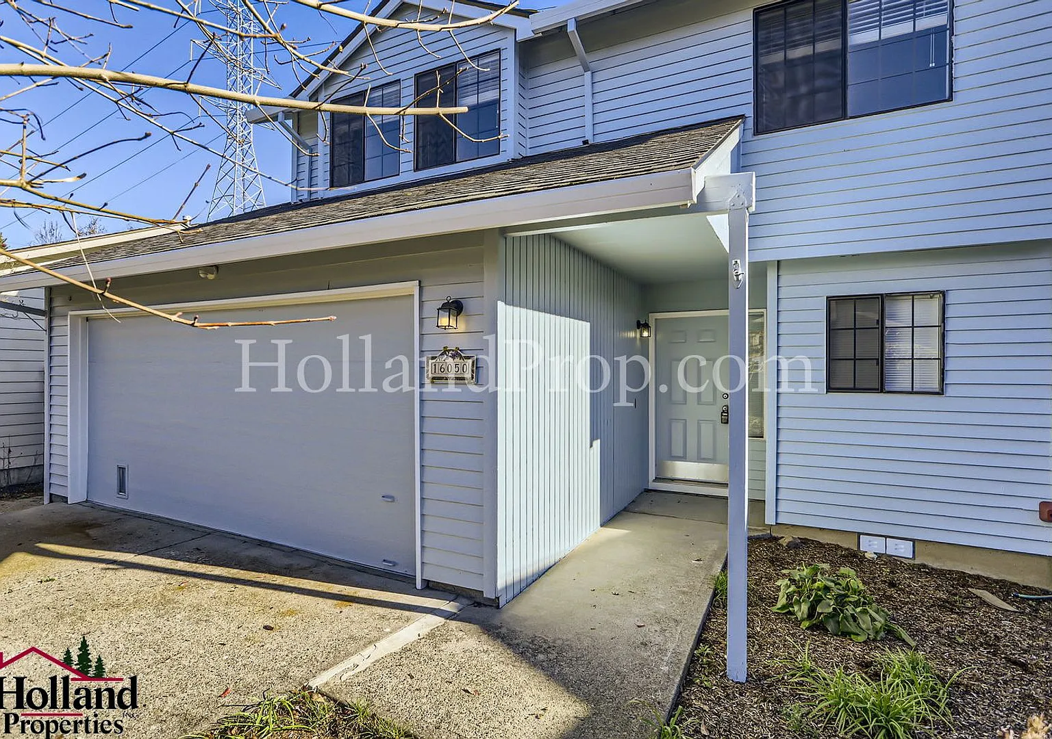 Beautiful 3 bedroom home with A/C in Beaverton — Photo 2