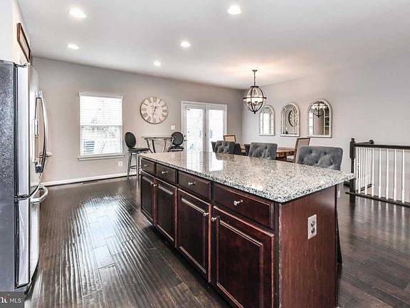 5th image of 7005 Darbey Knoll Dr