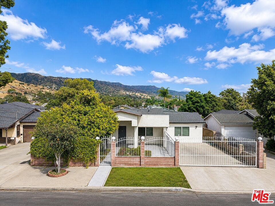 1st image of 7640 Greg Ave