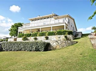 4305 Crescent Dr, Granbury, TX 76049