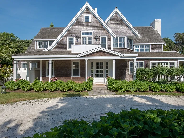 9 Brewster Rd — Photo 3