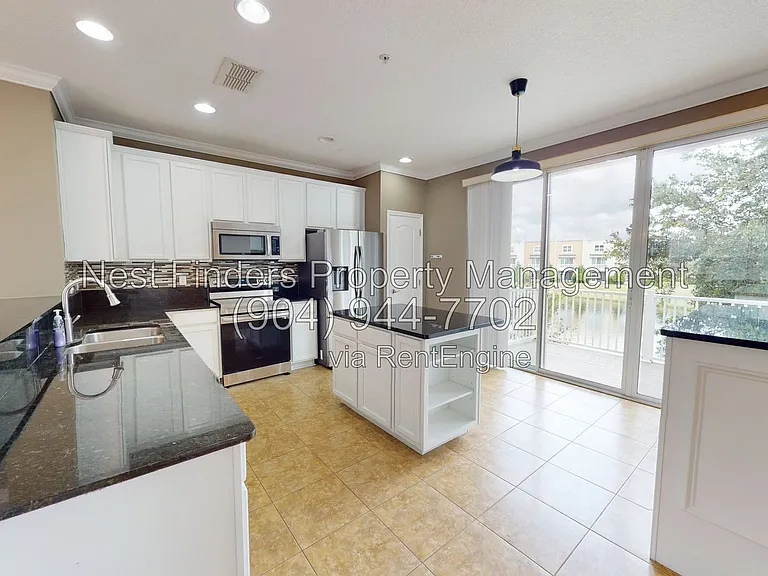 4454 Ellipse Dr — Photo 11