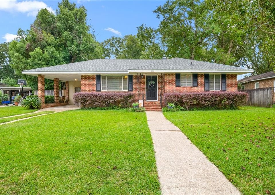 1st image of 313 Thornhill Cir