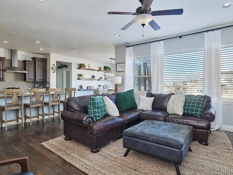 4070 Burnham Pl — Photo 9