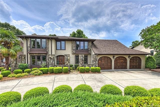 1st image of 20409 Staghorn Ct