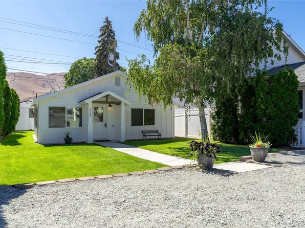 324 E Nixon Avenue, Chelan, WA 98816