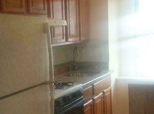 21-24 29th St #1, Astoria, NY 11105