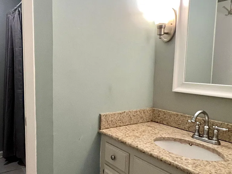 226 Hunter Dr — Photo 11