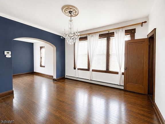 2nd image of 22 Quinn St