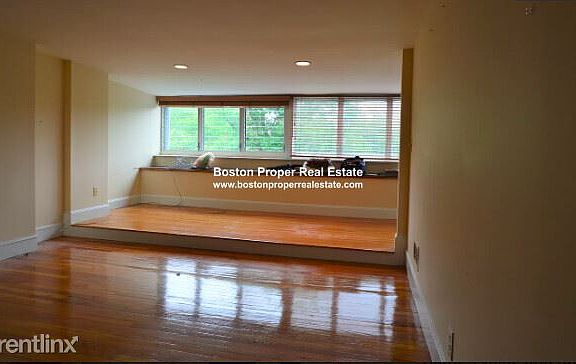 206 Commonwealth Ave. #9 Boston - Back Bay Unit Photo 2 (1)