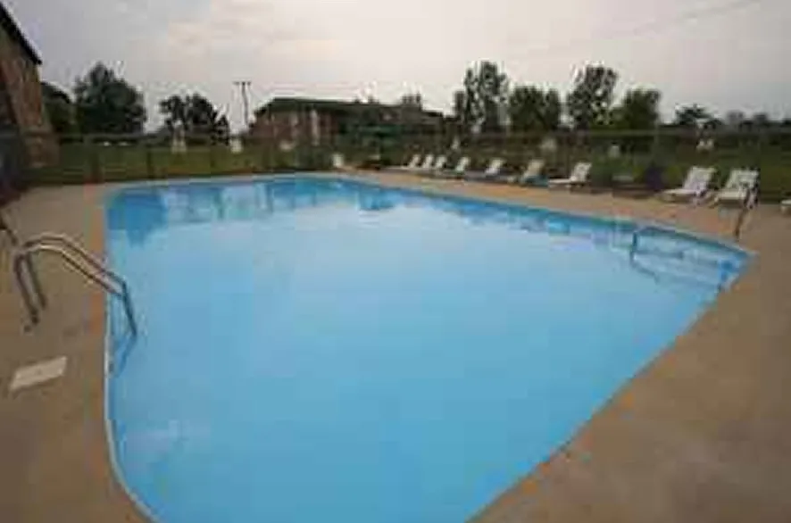 Breckenridge Apartments