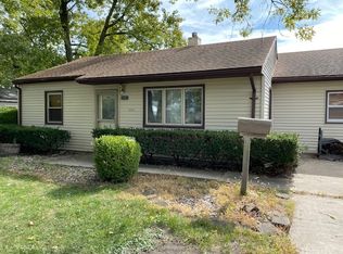 1204 Briarcliff Dr, Urbana, IL