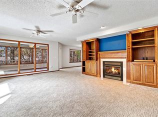 6 Banbury Ln, Bella Vista, AR 72714