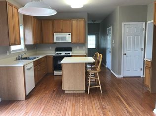 4659 Berwyn Ln, Macungie, PA 18062