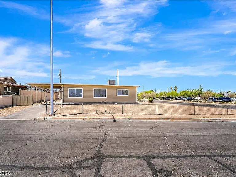 California Way, Henderson — Photo 2