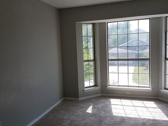 4th image of 6003 Ashcreek Ct