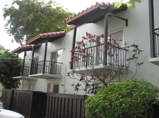 10820 N Kendall Dr APT S6, Miami, FL 33176