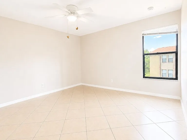 4765 Orange Grove Blvd #6 — Photo 6