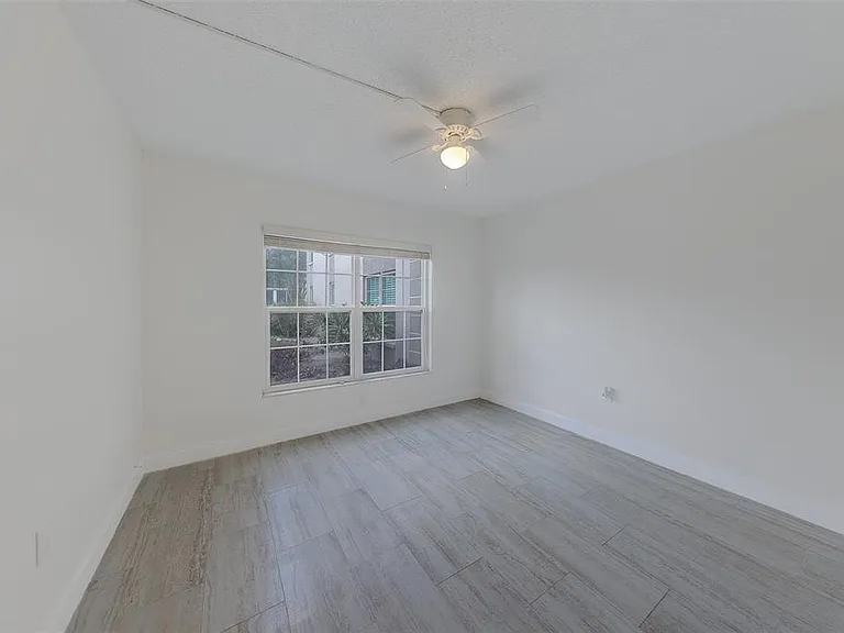 10215 Regal Dr #4 — Photo 28