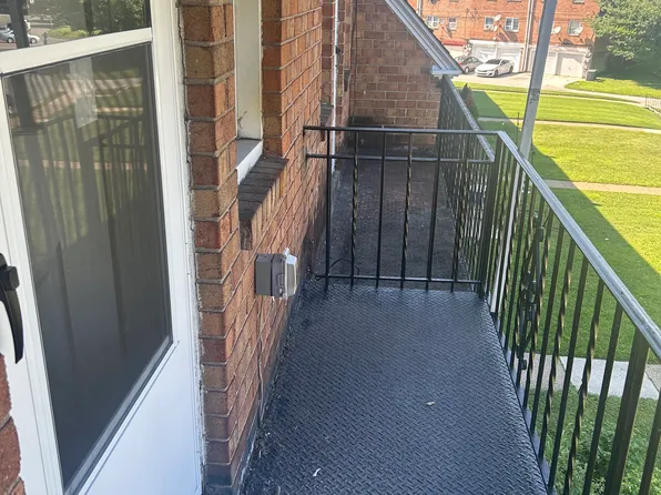 16 Jeffrey Rd, Clifton Heights, PA