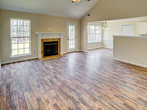 5th image of 2628 Ardwick Dr