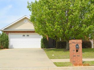 621 Post Oak Way, Warner Robins, GA 31088