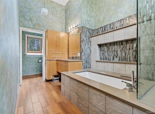 17 Downer Place, Sag Harbor, NY 11963