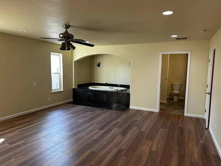 7860 Summerplace Dr — Photo 12