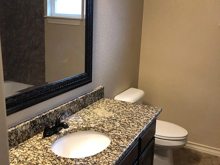 358 Southlake Dr — Photo 12