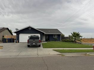 1940 Gentry Way, Red Bluff, CA 96080